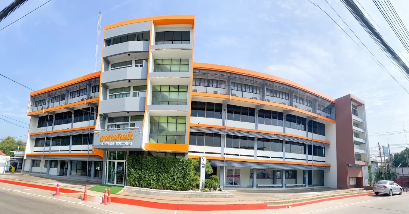 ✔️7) โรงแรมต้นน้ำ